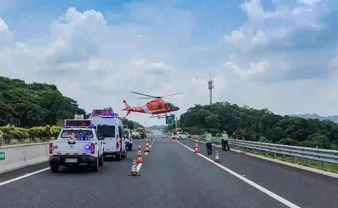 蒙城高速公路汽车救援案例